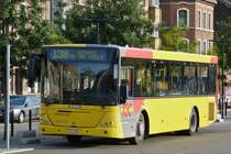 . Scania Vdl Jonckheere machte am Bahnhof von Lüttich eine kurze Pause.  18.10.2014