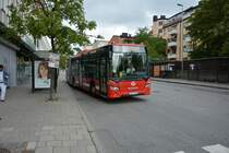 Scania Citywide (KRC 958) fährt am 13.09.2014 auf der Linie 754 nach Pershagen. Aufgenommen in Södertälje.