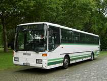 Fast schon ein Klassiker ist der  O408 , beim PKW würde man Youngtimer sagen. Dieser stand am 26.08.2014 am Parkplatz des Luisenparks in Mannheim. Man sah ihm sein Alter bei genauer Betrachtung deutlicher an als es auf dem Foto ersichtlich ist. 