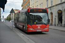 Am 13.09.2014 fährt dieser Scania OmniLink (CHZ 603) in Södertälje.
