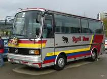 Dysli Bern - Oldtimer Setra-Käsebohrer Nr.15  BE  28345 auf einem Parkplatz eines Einkauf Center in Bern Brünnen am 25.10.2014