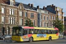 . Mercedes Benz Connecto, wartet am ZOB Lüttich auf seiinen nächsten Einsatz.  18.10.2014