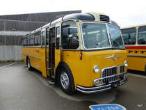 Ex PTT - Oldtimer FBW auf einem Parkplatz eines Einkauf Center in Bern Brünnen am 25.10.2014