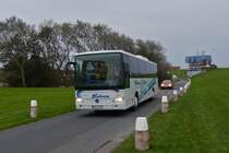 . Mercedes Benz Integro aufgenommen am 06.10.2014 in der Nähe von Norddeich.