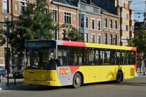 . VDL Jonkheere steht am 18.10.2014 in Lüttich Guillemins nahe dem Bahnhof.