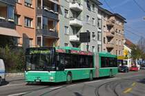 MAN Bus mit der Betriebsnummer 760 auf der Linie 34 fährt zur Haltestelle Binningen Kronenplatz. Die Aufnahme stammt vom 27.10.2014.