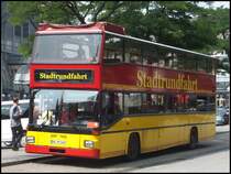 MAN SD 202 von Hamburg City Tour in Hamburg am 25.07.2013