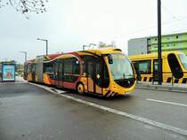 Soléa Mulhouse : Der Wagen 662 am 13/11/2014 von der Türseite abgenommen. Er verlässt die Haltestelle Châtaigniers.