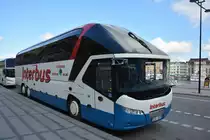 Neoplan Starliner mit dem Kennzeichen XSL 569 abgestellt in der Innenstadt Stockholm am 16.09.2014.