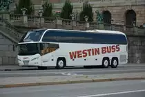 Neoplan Cityliner abgestellt am 16.09.2014 in Stockholm. Kennzeichen-CEZ 576.