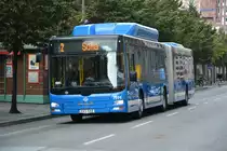 Am 16.09.2014 fährt EKY 388 (MAN Lion's City CNG) auf der Linie 2 nach Sofia. Aufgenommen in Stockholm.