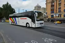 Aus Lettland kommt dieser Volvo 9700 mit dem Kennzeichen FJ-9700. Aufgenommen am 16.09.2014 Stockholm.