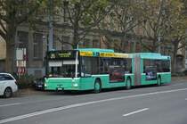 MAN Bus 761 auf der Linie 36 fährt zur Haltestelle am Badischen Bahnhof. Die Aufnahme stammt vom 27.10.2014.