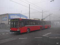 Bern Mobil - NAW Swisstrolley Nr.8  unterwegs auf der Linie 20 beim verlassen der Haltestelle Bern Wankdorf am 22.11.2014