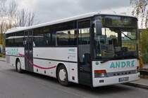 . Setra S 315 UL, stand am 06.11.2014 in Ettelbrück am Bahnhof.