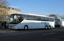 Ein Setra S 417 GT-HD von BerlinLinienBus (Fa.HARU Reisen) am Berliner ZOB, 23.11.14