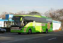 Ein Setra S 516 HD von Mein Fernbus (Fa.Alois Pfeffer, Zenting) auf Linie 41 nach Passau am Berliner ZOB, 23.11.14