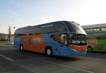 Ein Neoplan Cityliner von Flixbus (Fa.Anton Graf, Herne) vor der Fahrt nach Köln am Berliner ZOB, 23.11.14