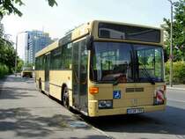 Mercedes-Stadtbus in der Storkower Strasse, Berlin Juni 2008