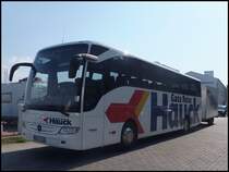 Mercedes Tourismo von Hauck aus Deutschland mit Hnger im Stadthafen Sassnitz am 06.08.2013