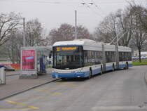VBZ - Trolleybus Nr.84 unterwegs auf der Linie 32 in Zürich am 30.11.2014