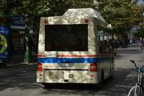 AFM 289 (VW Kleinbus) in der Innenstadt von Västerås. Aufgenommen am 17.09.2014.