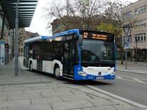 Ein neuer SWH (Stadtwerke Heilbronn) Mercedes Benz Citaro C2 (Wagen 81) am 04.12.14 in Heilbronn Hbf auf der Linie 12