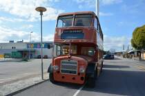 Dieser AEC Routemaster hat auch schon einiges hinter sich. Abgestellt ist er nun bei McDonald's Stockholmsvägen Västerås am 17.09.2014.
