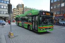 RSH 025 unterwegs in Eskilstuna Innenstadt am 17.09.2014. Aufgenommen wurde ein Volvo 7700 CNG.
