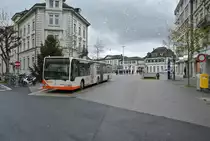 Solothurn ist bereits weihnachtlich geschm�ckt, nur der Schnee fehlt noch; Citaro I G Nr. 49 abgestellt beim Hauptbahnhof, 08.12.2014.