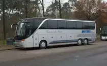 Setra S 416 HDH der Fa. Motzek Reisen am 5.12.2014 in Garbsen.