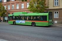 RSJ 715 unterwegs am Bahnhof Eskilstuna am 17.09.2014. Aufgenommen wurde ein Volvo 7700 CNG.
