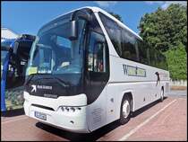 Neoplan Tourliner von Reise-Schieck/Weltenbummler aus Deutschland im Stadthafen Sassnitz am 10.08.2013