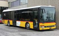 Setra 315 NF, La Poste (à l'instant pas immatriculé), Kerzers novembre 2014