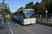 BFT 053 (Volvo 8500) am 18.09.2014 Stockholm Djurgårdsvägen.  BFT 053 (Volvo 8500) am 18.09.2014 Stockholm Djurgårdsvägen.	
