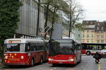 FBW/SOLARIS: Am 10. Dezember 2014 konnte in Winterthur der Museumsbus FBW 101 anlässlich einer Begegnung mit dem SOLARIS URBINO 12 Nr. 337 und einem der letzten MERCEDES CITARO auf einem Bilde festgehalten werden.
Foto: Walter Ruetsch 