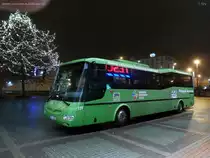 Der neue Wagen der Autobusy Karlovy Vary für Regionallinien in Chomutov und Kadaň. (03.12.2014)