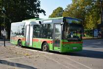 WUR 297 (Neoplan???) aufgenommen am 18.09.2014 am Bahnhof Nyköping.
