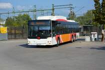 XWA 711 auf der Linie 430 am Bahnhof Norrköping am 19.09.2014. Aufgenommen wurde ein MAN Lion's City CNG.
