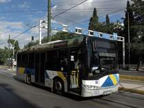 Griechenland / Athen: Solaris Urbino 8,6 (Solaris Alpino) - aufgenommen im Oktober 2014 in der Innenstadt von Athen.