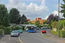 05.08.2014 ein Solaris Urbino 12 des Baujahres 2011, Wagen 57 der Stadtwerke Schweinfurt (Verkehr) in der Zabelsteinstraße in Richtung Deutschhof. Das Fahrzeug hat eine Überlandtürausführung.