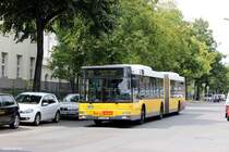 Ein MAN NG313 der BVG am 14.07.2014 am Bahnhof Zoo.
