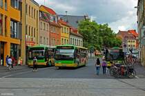 05.08.2014 ein VDL-Ambassador 200 der Stadtwerke Schweinfurt erreicht grade den Roßmarkt. 