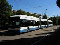 Hess BGGT-N2C LighTram3, VBZ Zürich #76, 30.09.2013 Zürich Holzerhurd