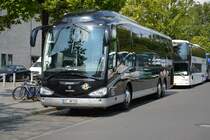 Irizar mit dem Kennzeichen VEC-HH 625 steht am 21.08.2014 Berlin Zoologischer Garten.
