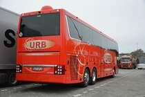 UEM-UR 46 steht am 25.10.2014 auf dem Rastplatz an der A115 beim Dreieck Funkturm. Aufgenommen wurde ein VanHool T917.
