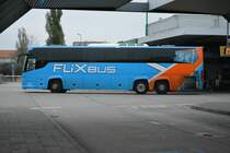 LWL-DS 127 (Scania Touring) fährt am 25.10.2014 Richtung Bremerhaven. Aufgenommen Berlin ZOB.
