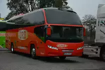 UER-B 611 (Neoplan Cityliner) steht am 26.10.2014 am Rastplatz der Avus (A115).
