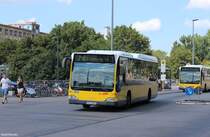 Ein Citaro LE der BVG am 22.07.2014 am Berliner Hauptbahnhof.