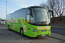 NOM-WE 9 (VDL Futura) steht am 27.12.2014 auf dem Rastplatz an der A 115.
